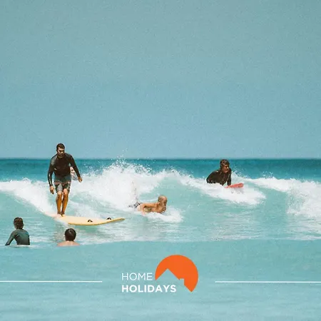 #089 Largo Escola By Holidays *