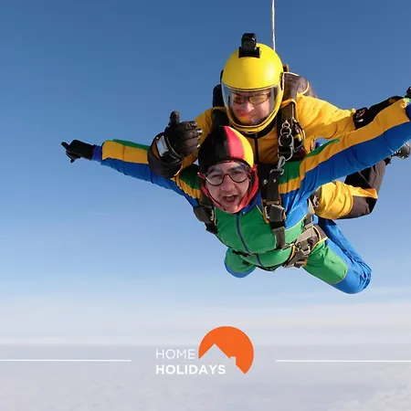 #089 Largo Escola By Holidays