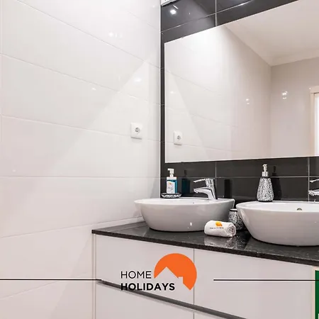 Appartement #089 Largo Escola By Holidays