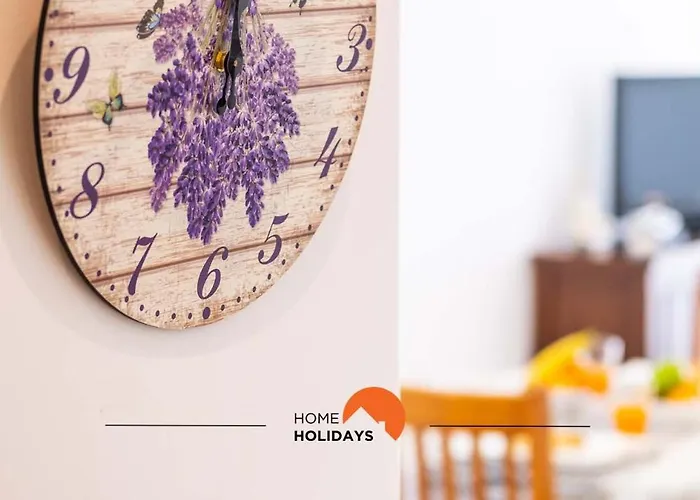 #089 Largo Escola By Holidays *